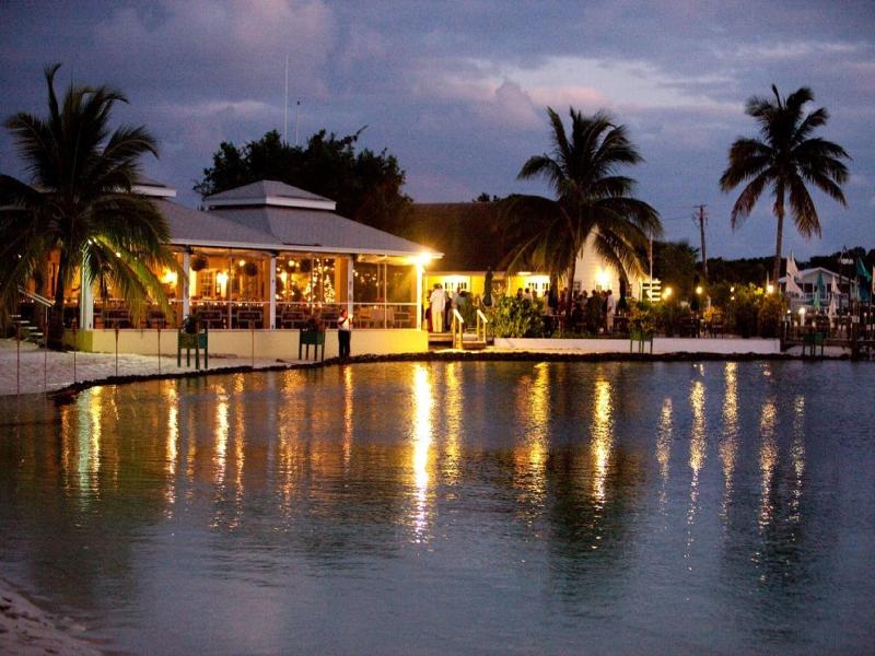 Green Turtle Club Resort & Marina — exterior view