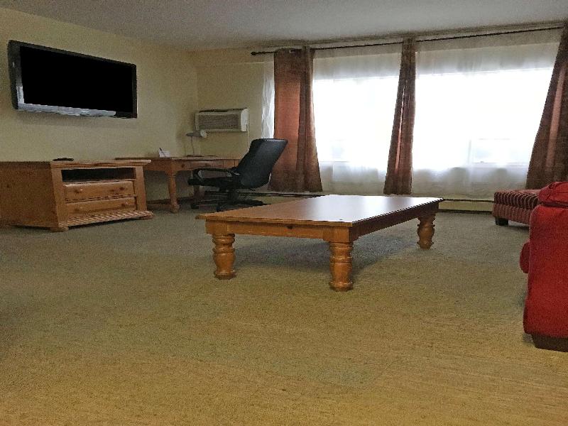 Americas Best Value Inn & Suites Anchorage Airport image