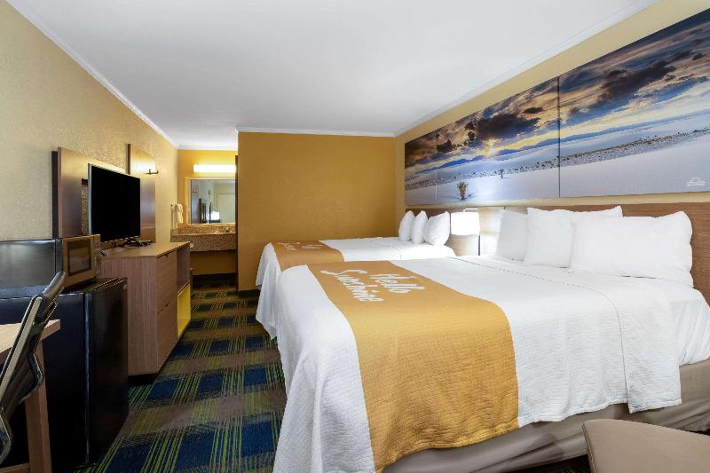 Bed room
