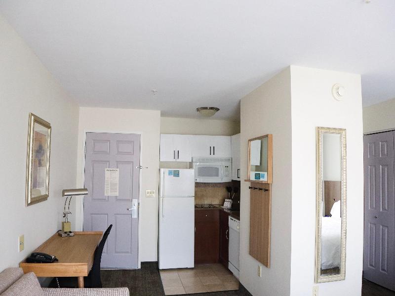 Staybridge Suites Austin Airport image