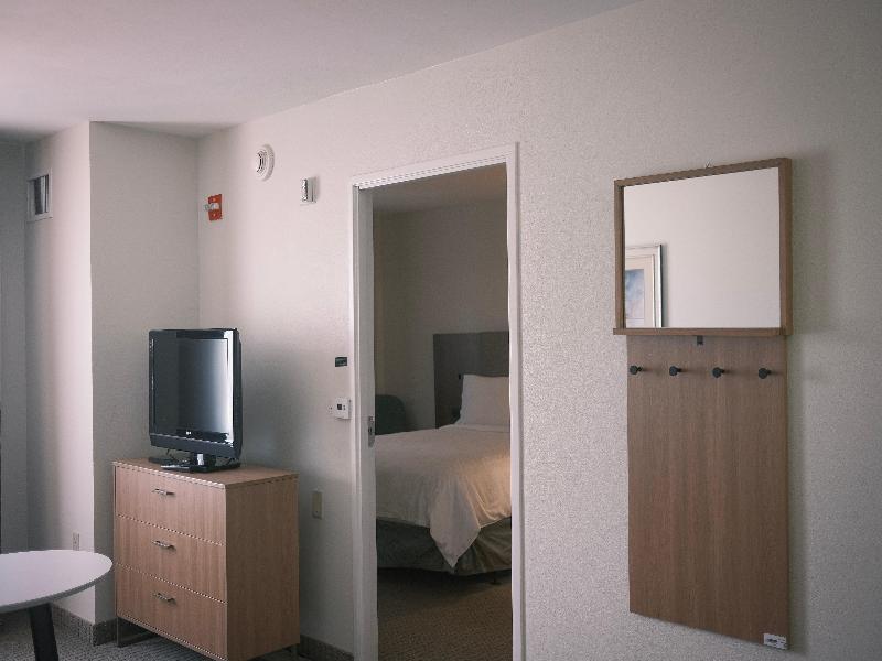 Staybridge Suites Austin Airport image