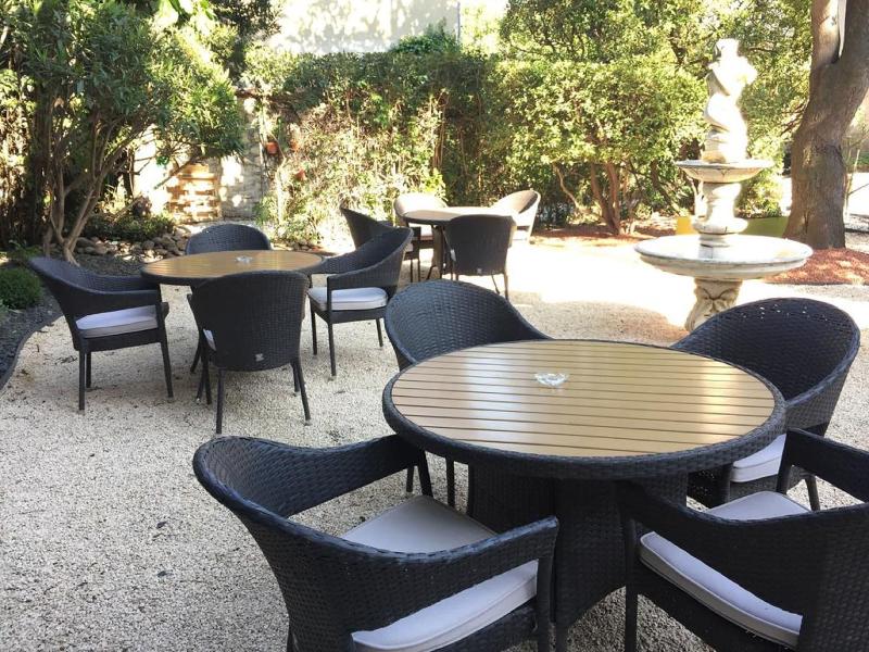 Hotel Altera Roma ( before Avignon Hôtel Monclar ) image