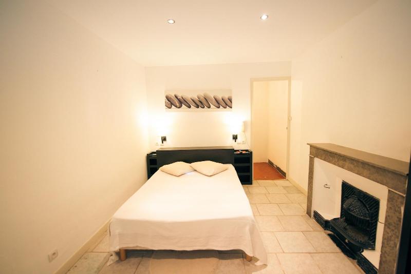 Hotel Altera Roma ( before Avignon Hôtel Monclar ) image
