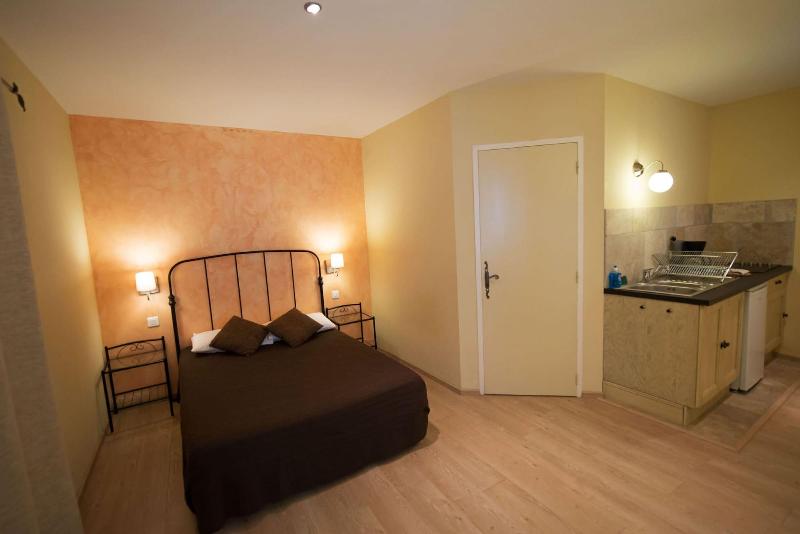 Hotel Altera Roma ( before Avignon Hôtel Monclar ) image