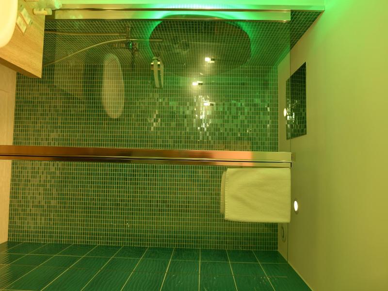 Le Claridge image