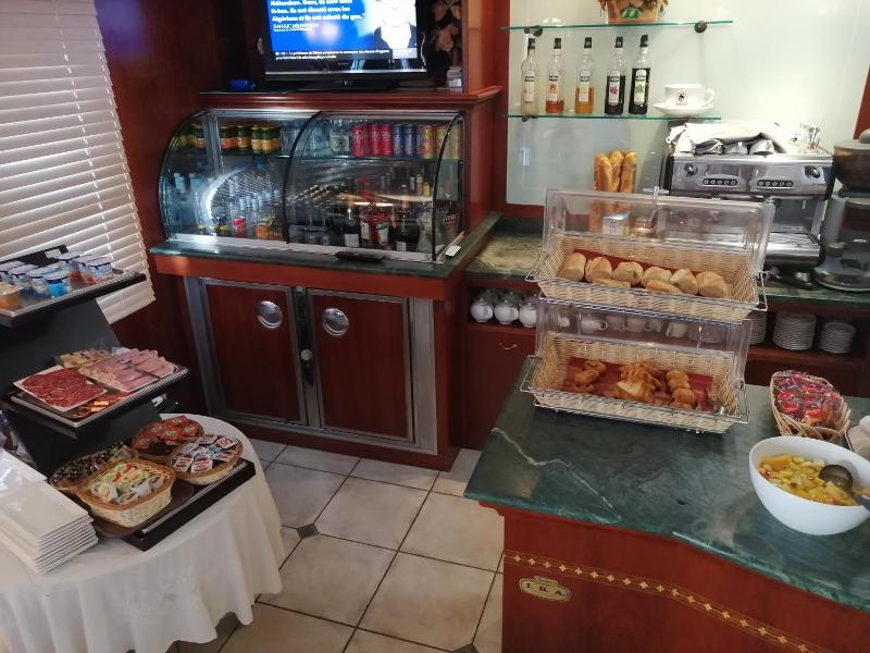 Le Claridge image