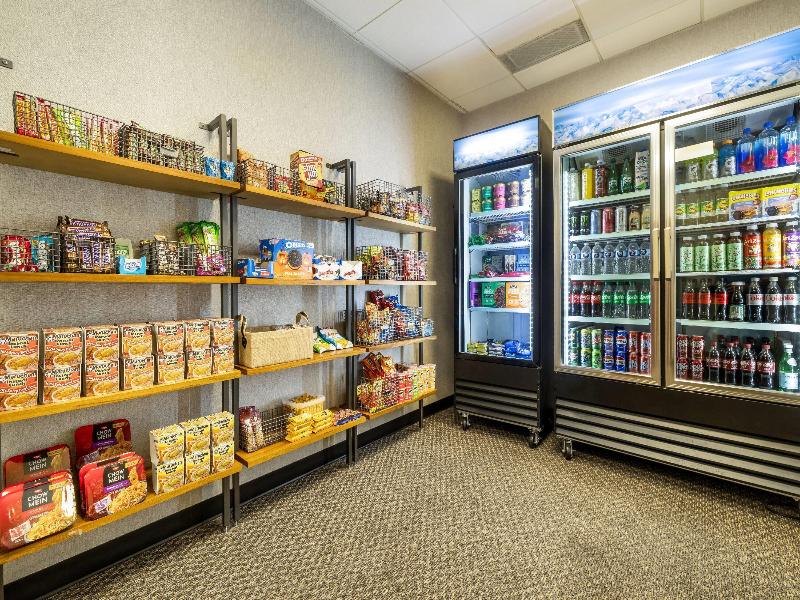 Wingate By Wyndham Round Rock Hotel & Conference image