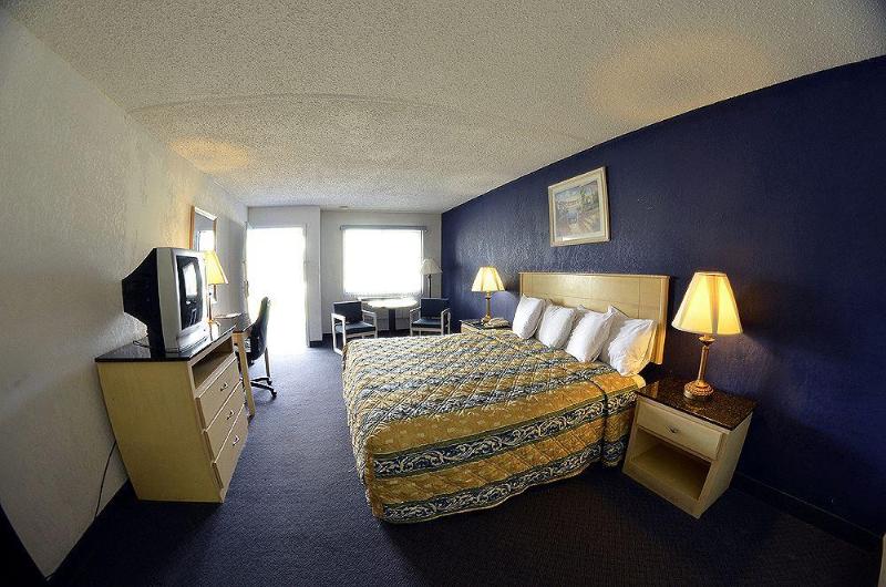 Travelodge by Wyndham Atlantic City