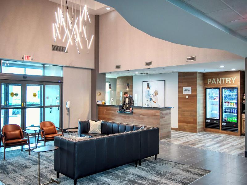 Grandstay Hotel & Suites Appleton