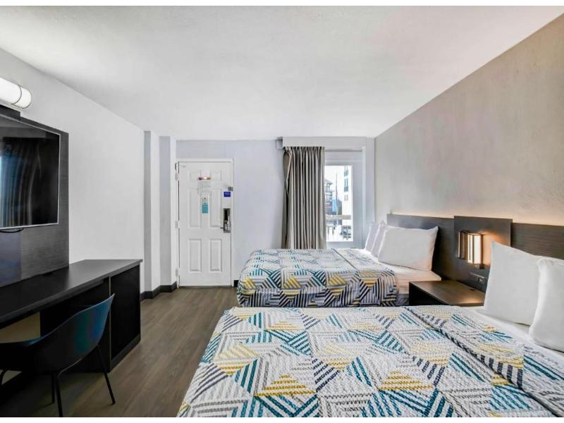 Motel 6 Atlanta, Ga - Midtown image