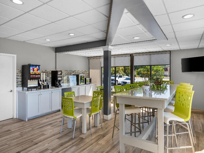 Americas Best Value Inn Douglasville image