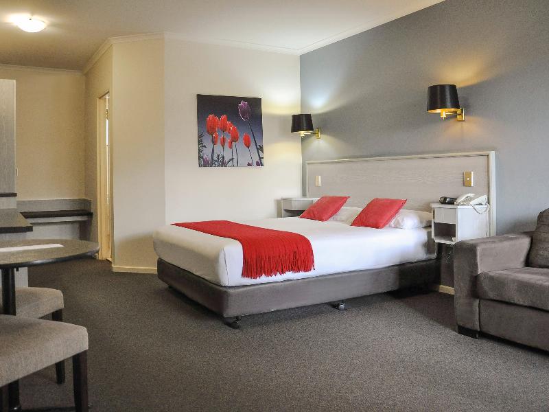 Ibis Styles Adelaide Manor image