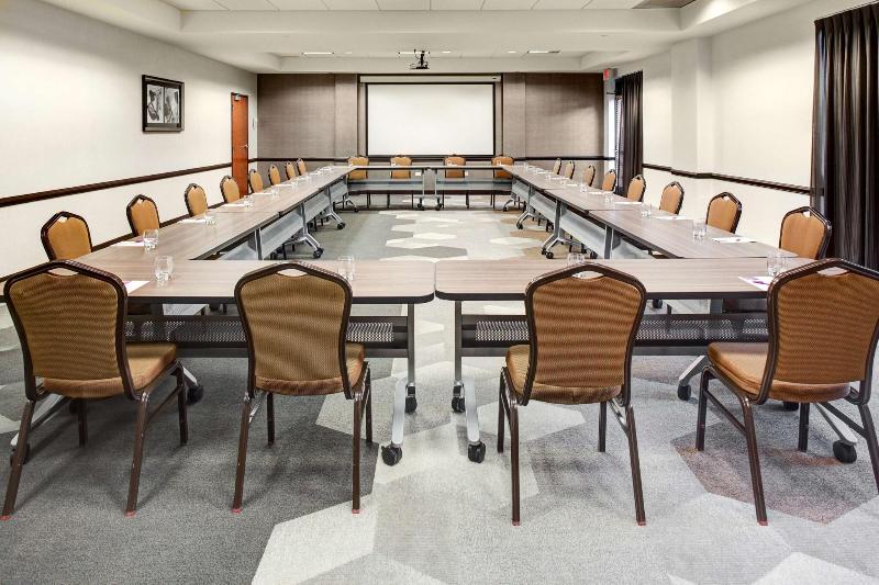 Hyatt Place Atlanta/Alpharetta/Windward Parkway image