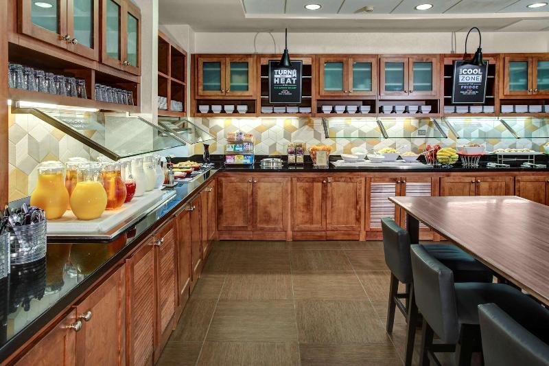 Hyatt Place Atlanta/Alpharetta/Windward Parkway image