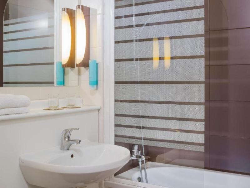 Terre de Provence Hotel & Spa image