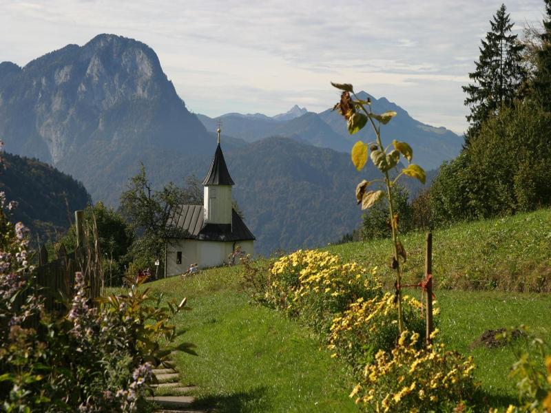 Hotel Wirtshaus Sattlerwirt image