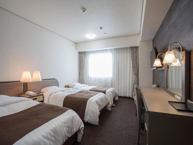 Sunroute Aomori Hotel image