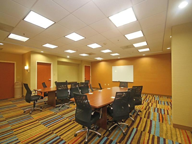 Fairfield Inn & Suites Aiken — photo 68