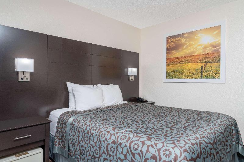 Bed room