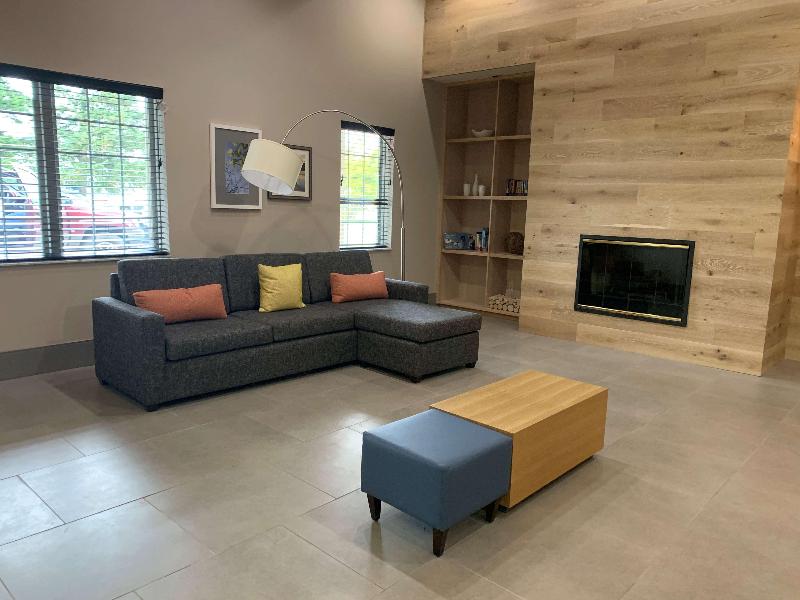 Portage Inn & Suites Kalamazoo