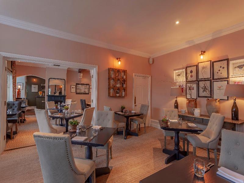 The Five Arrows Hotel image