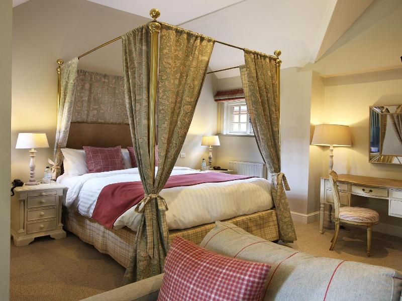 The Five Arrows Hotel image