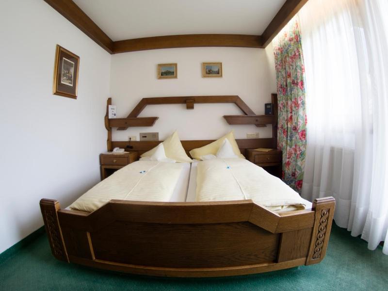 Alpenhotel Fernau image