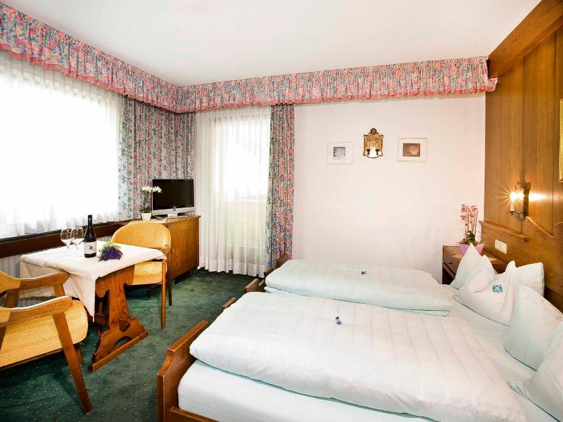 Alpenhotel Fernau image