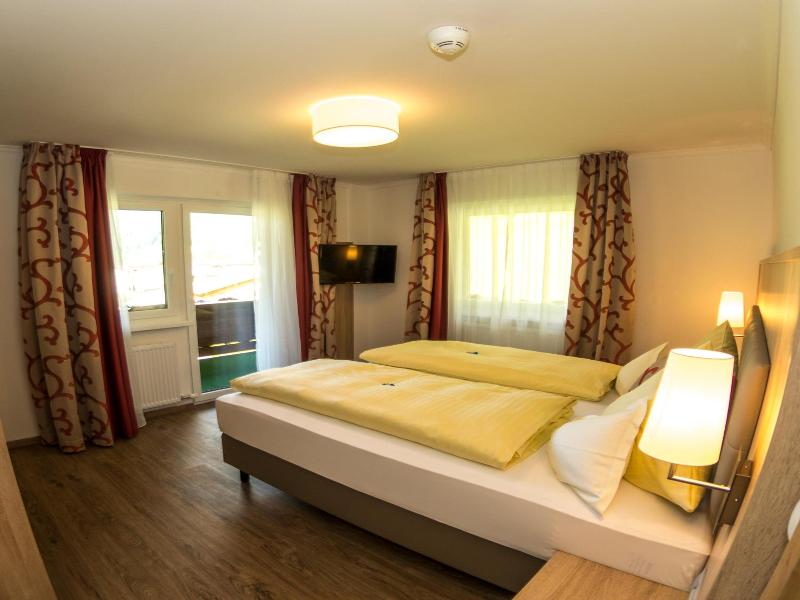 Alpenhotel Fernau image