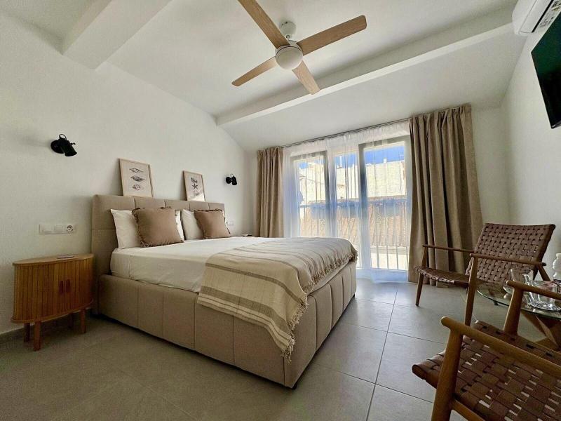 Las Brisas image