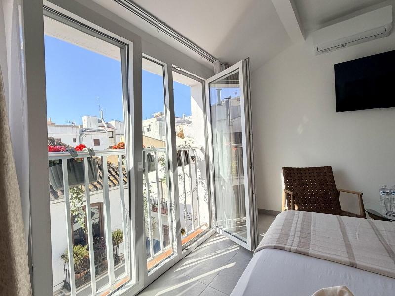 Las Brisas image