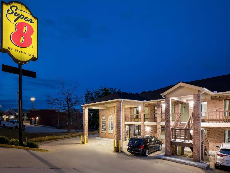 Super 8 by Wyndham Acworth/Atlanta Area — exterior view