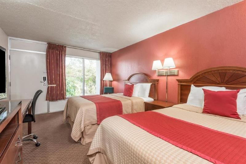 Red Roof Inn Portsmouth - Wheelersburg image