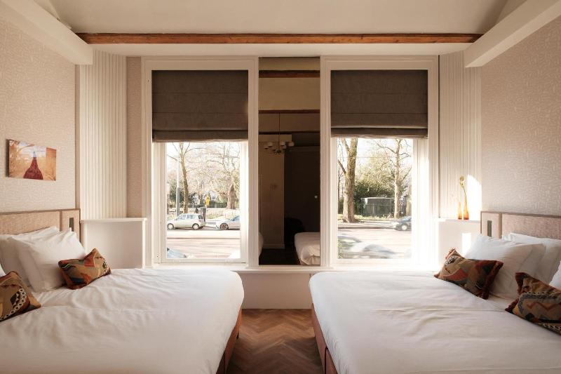 Amsterdam Parklane image