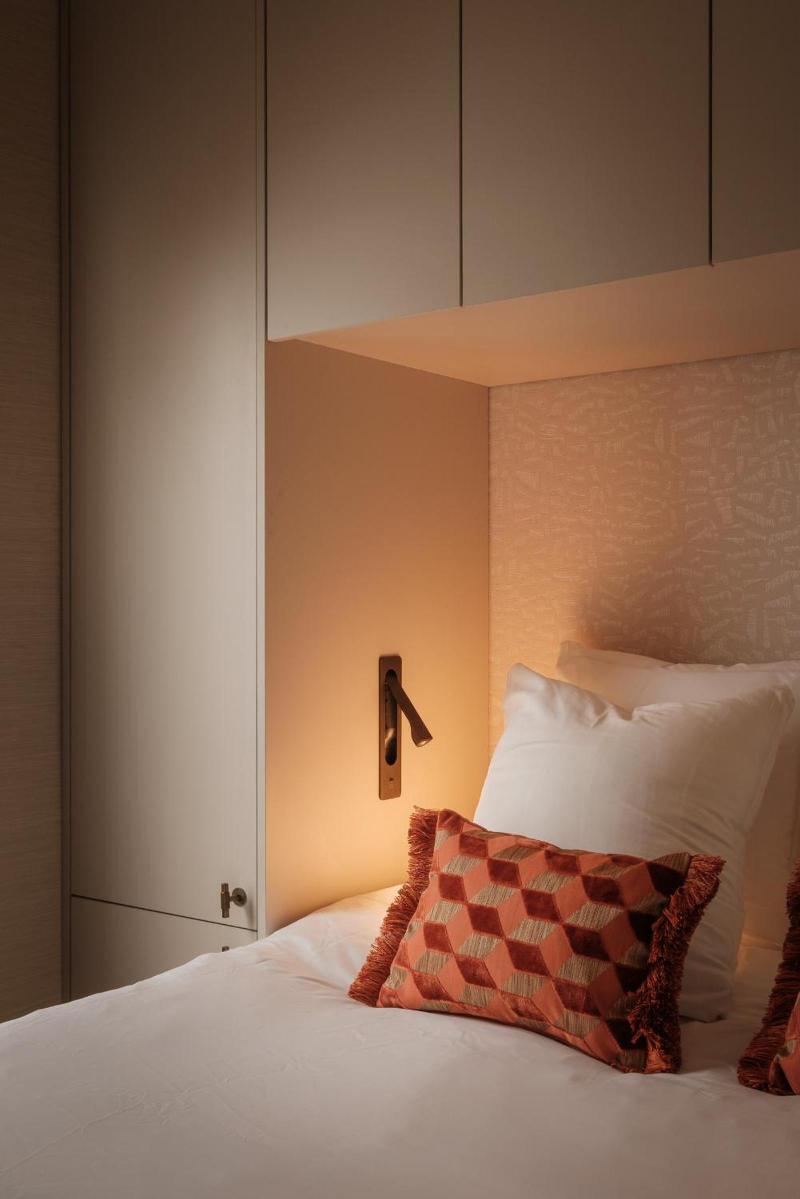 Amsterdam Parklane image