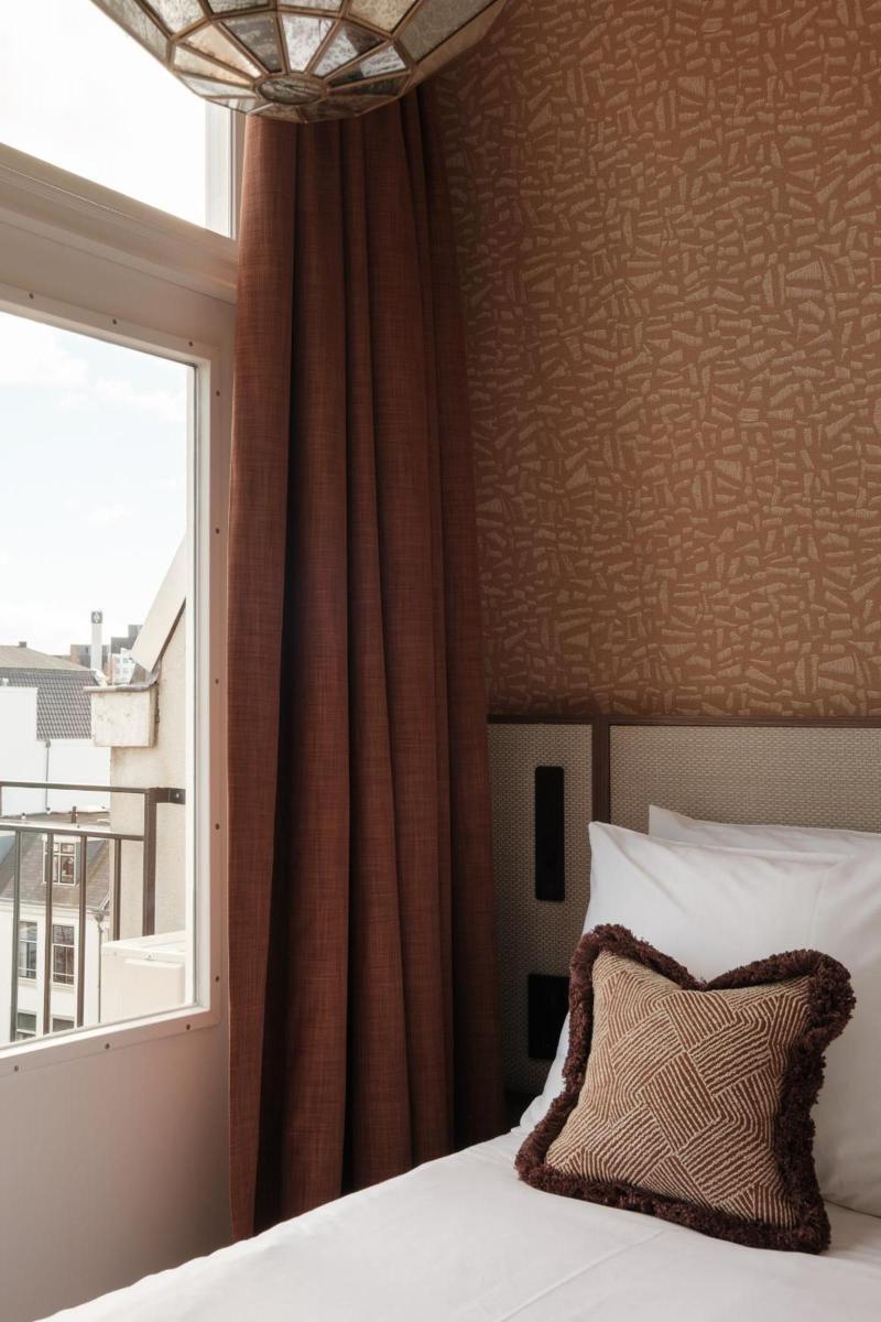 Amsterdam Parklane image