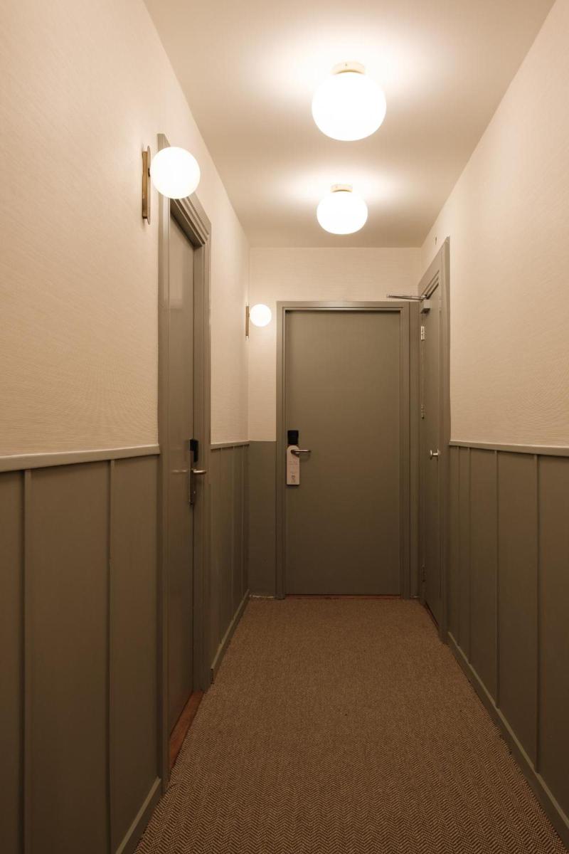 Amsterdam Parklane image