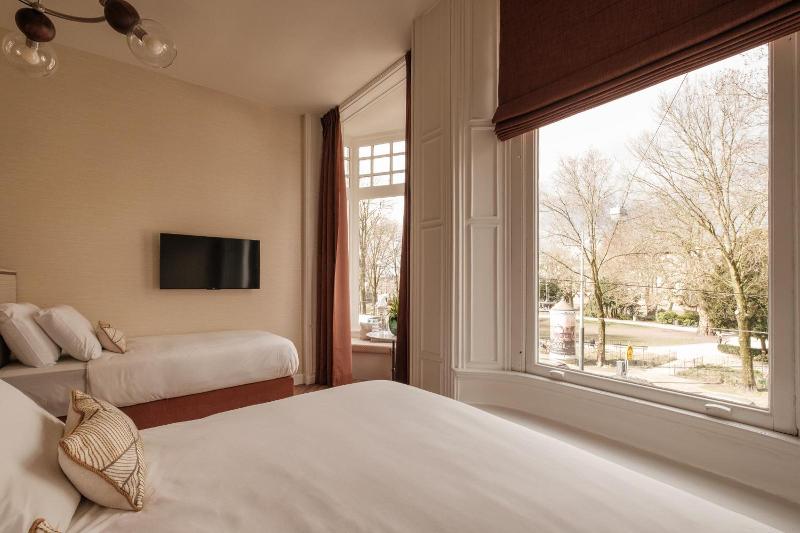 Amsterdam Parklane image