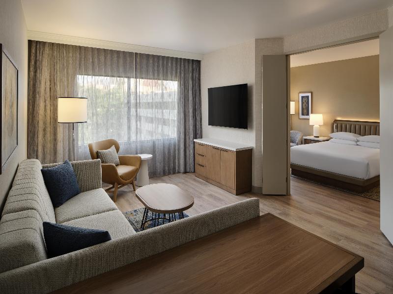 Hyatt Regency Suites Atlanta Nw image