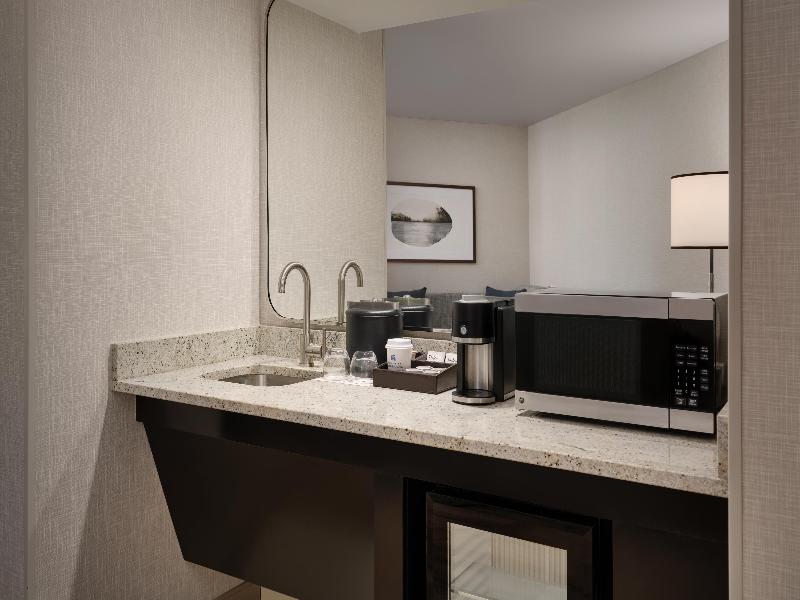 Hyatt Regency Suites Atlanta Nw image