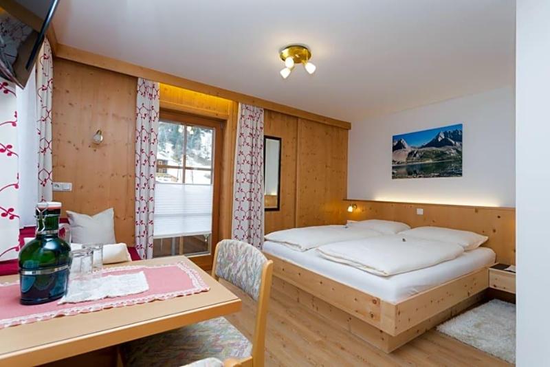 Gasthof Islitzer image