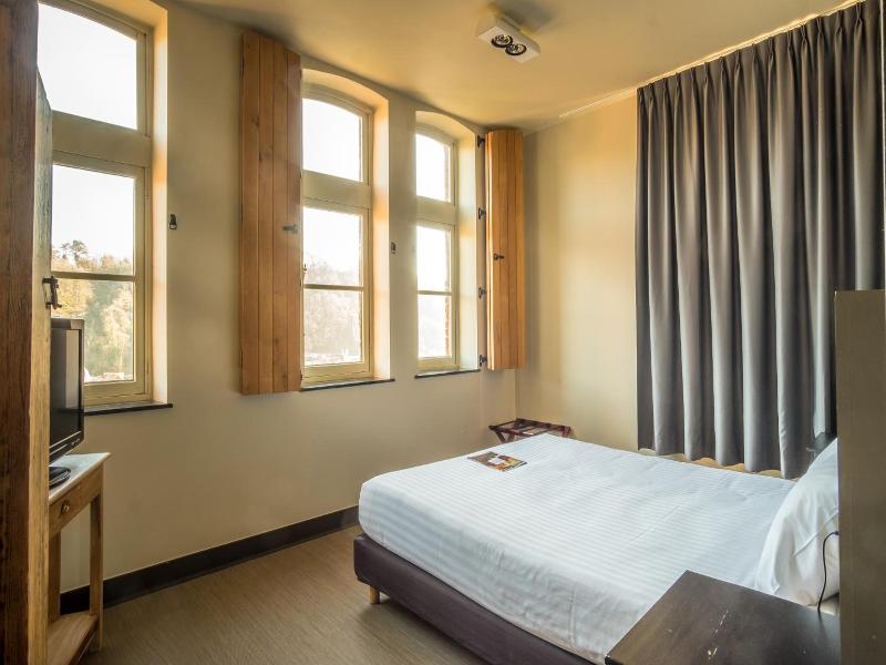 Hotel La Merveilleuse image