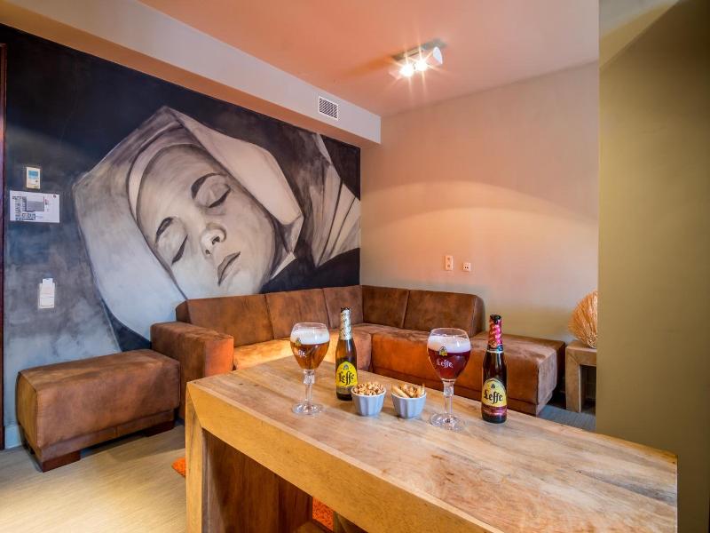 Hotel La Merveilleuse image