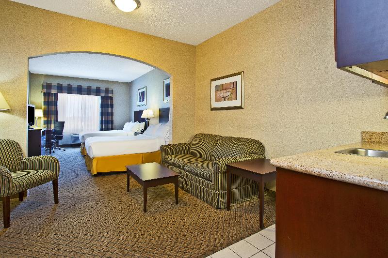 Holiday Inn Express & Suites Anderson By IHG image