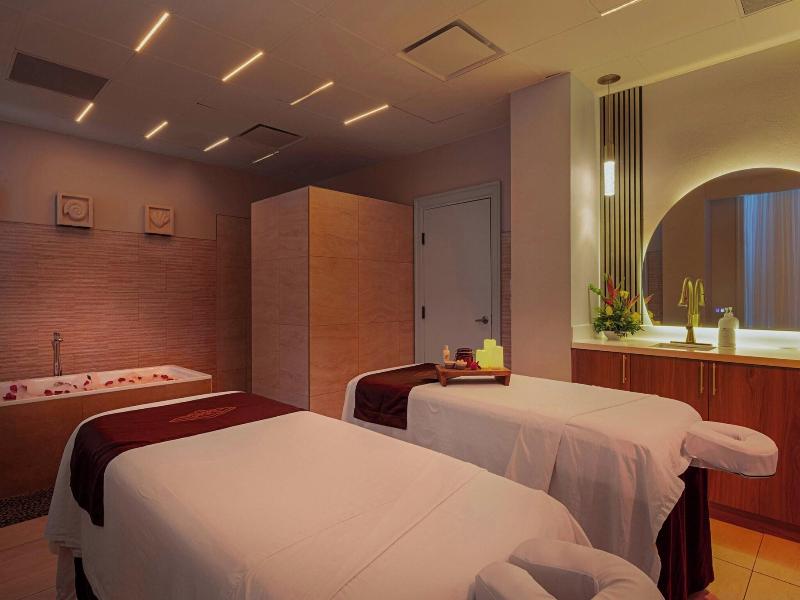 Marriott's Aruba Ocean Club image