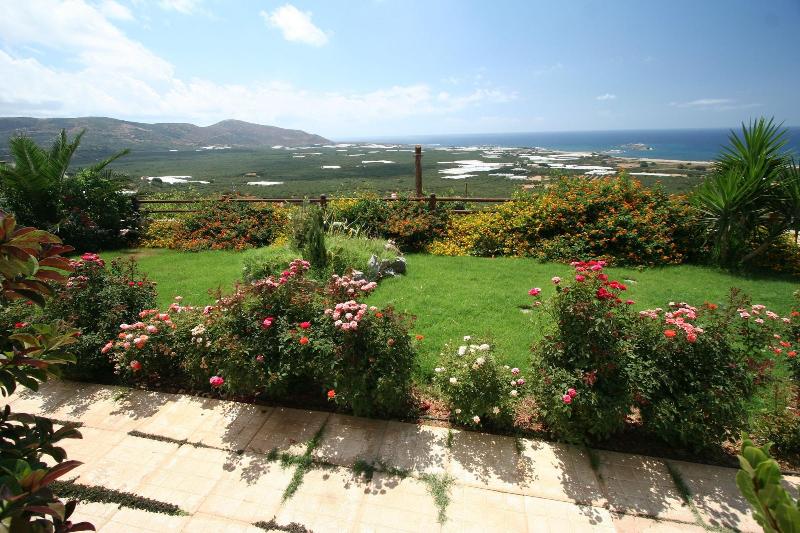 Kavoussi Resort image