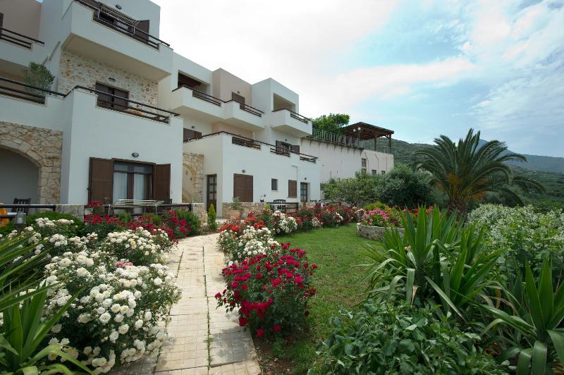 Kavoussi Resort image