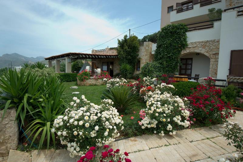 Kavoussi Resort — general view