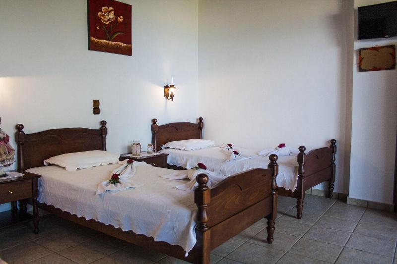 Kavoussi Resort image