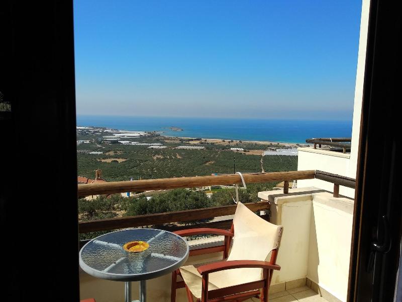 Kavoussi Resort image